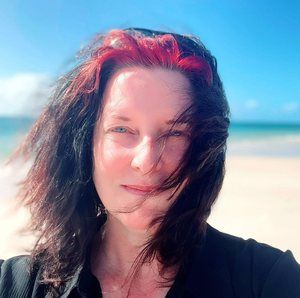 Meet your Posher, Shirley